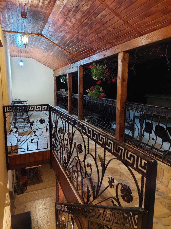 Casa Cristina Hotel Cîrţişoara Exterior foto